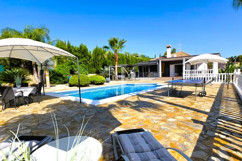 Villa i Alberic, Valencia - foto 1